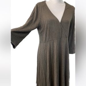 Forever 21+ Faux Wrap women’s plus 2X dress